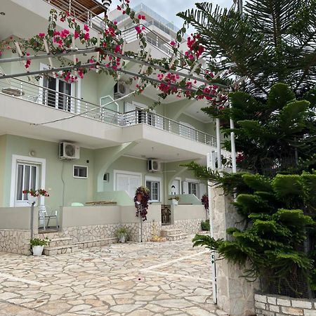 Villa Almar Sarandë 外观 照片