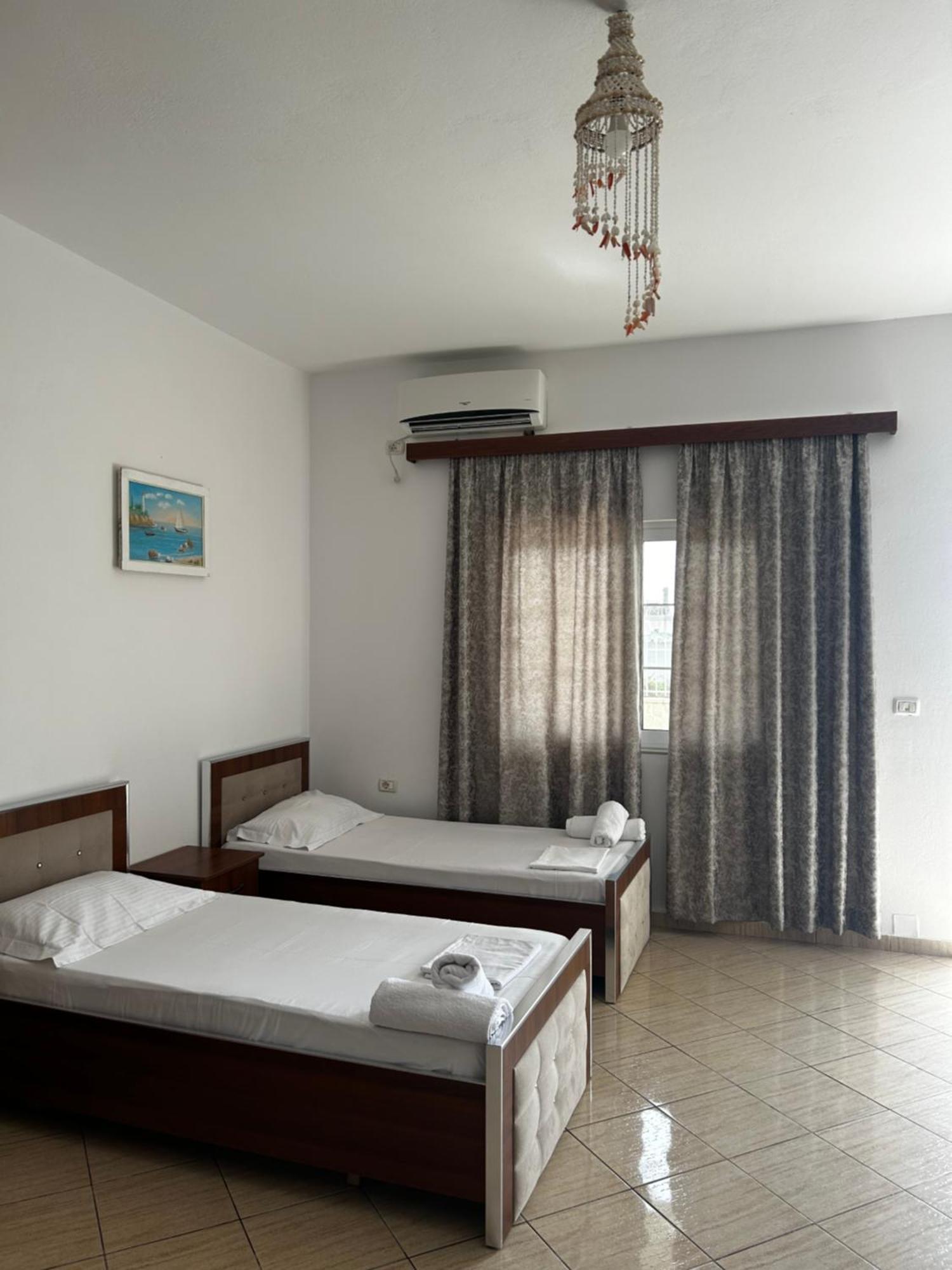 Villa Almar Sarandë 外观 照片