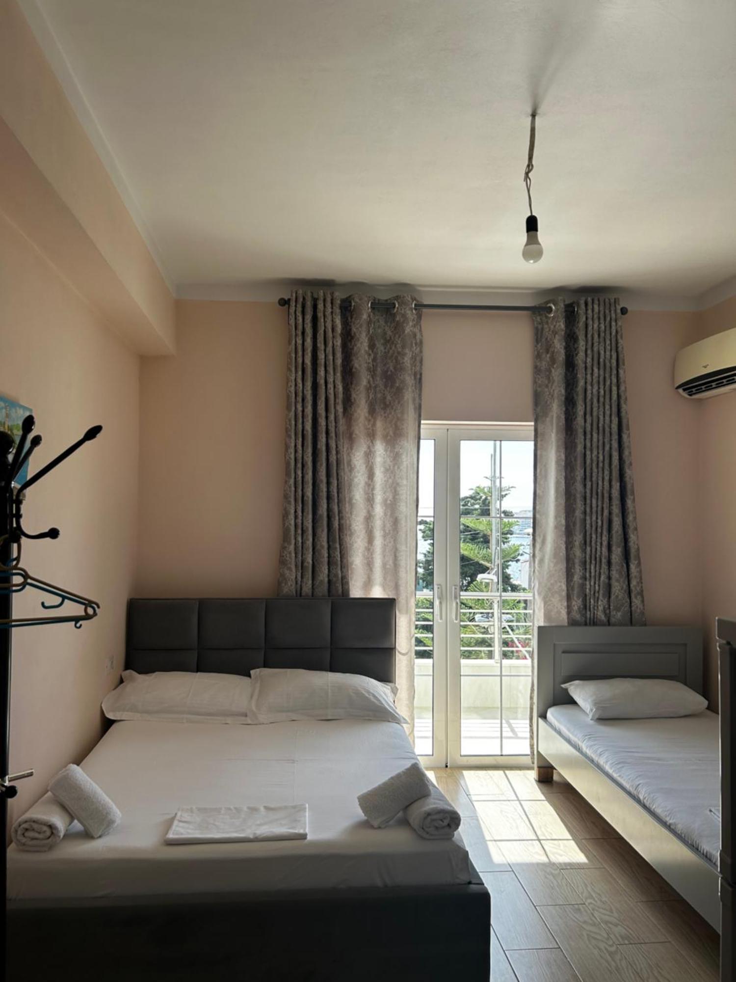 Villa Almar Sarandë 外观 照片