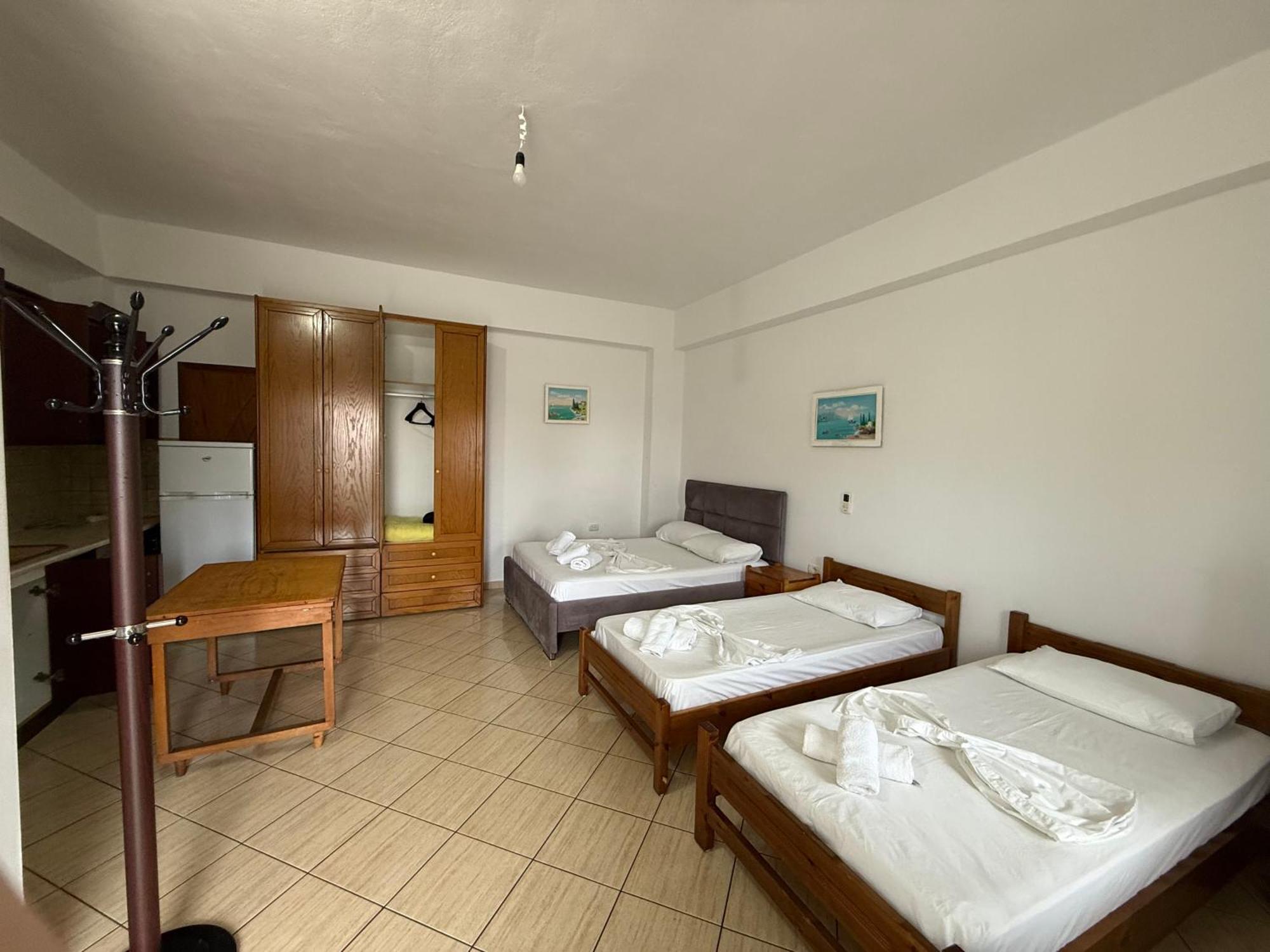 Villa Almar Sarandë 外观 照片